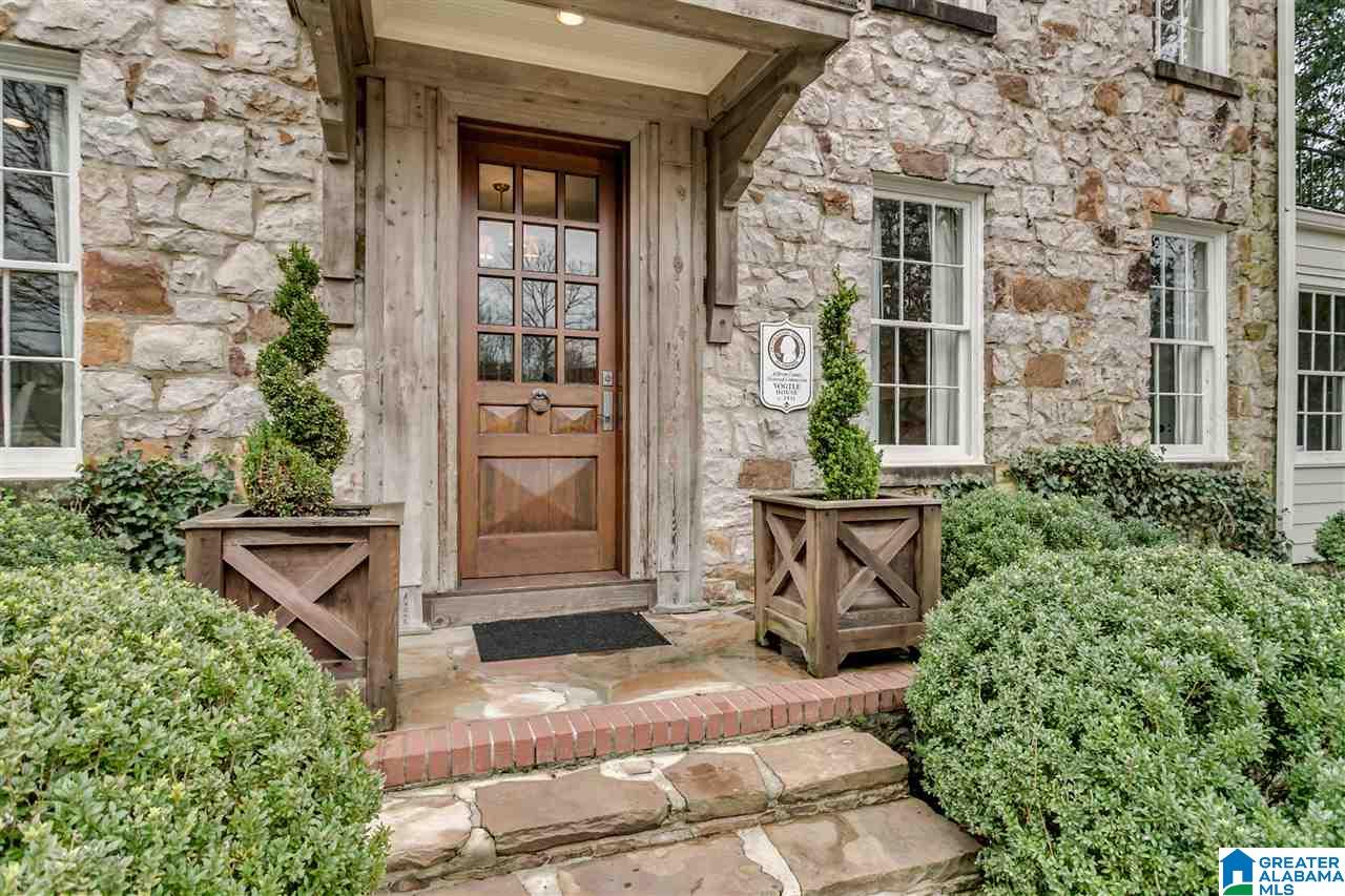 25 Clarendon Road Birmingham, AL 35213 - Photo 2 of 48