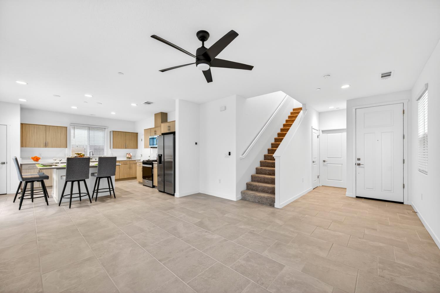 317 Talus Way South Madera, CA 93636 - Photo 4 of 61