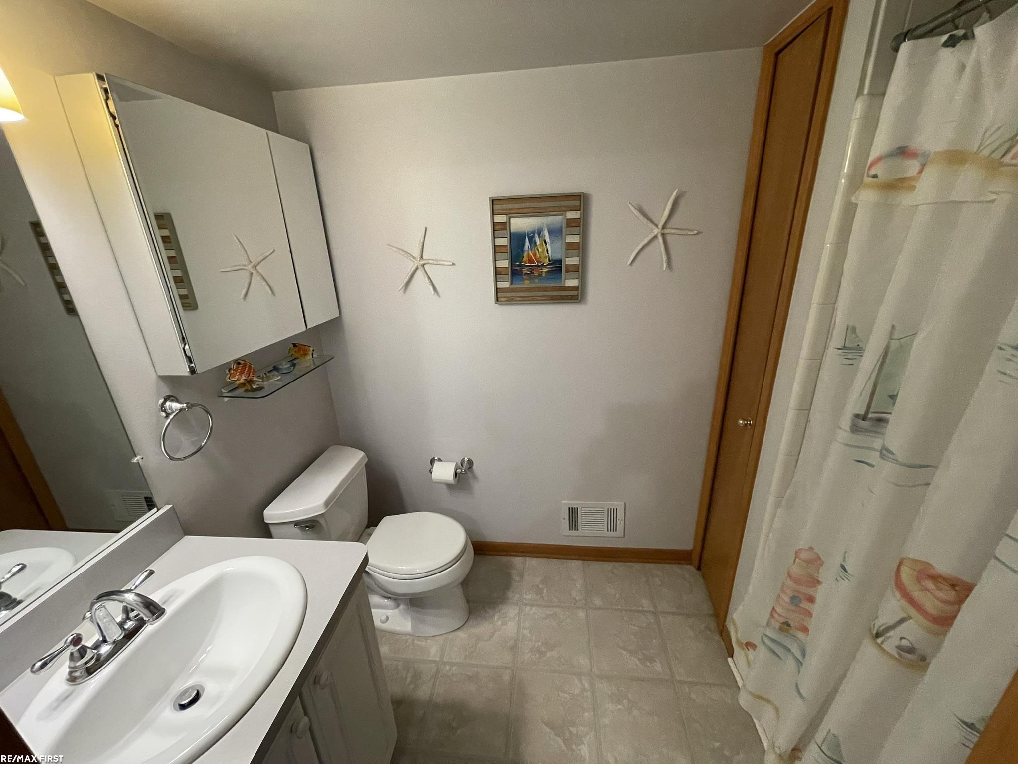 32725 Sutton Road New Baltimore, MI 48047 - Photo 40 of 42 50172468-f1f5c45f-47bb-4732-a047-c3461353a465.JPG