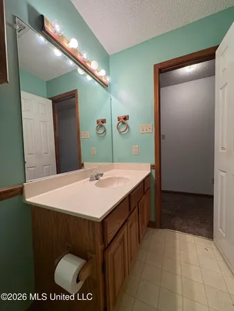 $1,800 | 1508 Beachview Drive, Ocean Springs, MS 39564