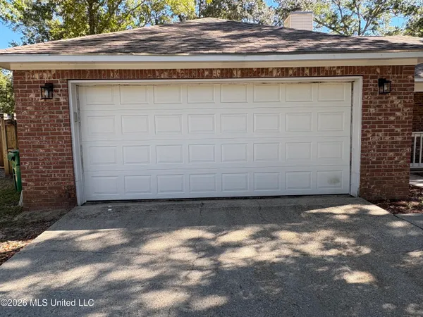 $1,800 | 1508 Beachview Drive, Ocean Springs, MS 39564
