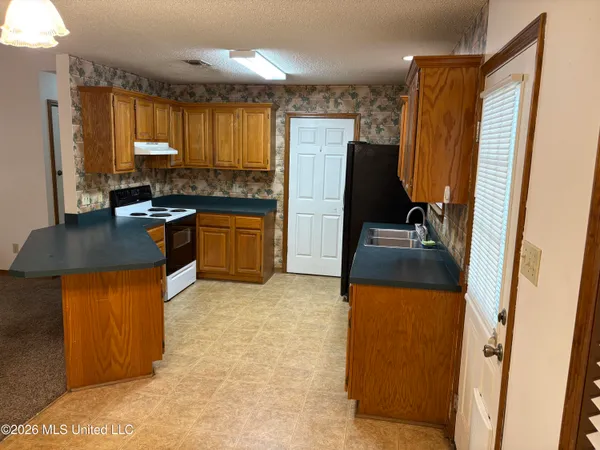 $1,800 | 1508 Beachview Drive, Ocean Springs, MS 39564