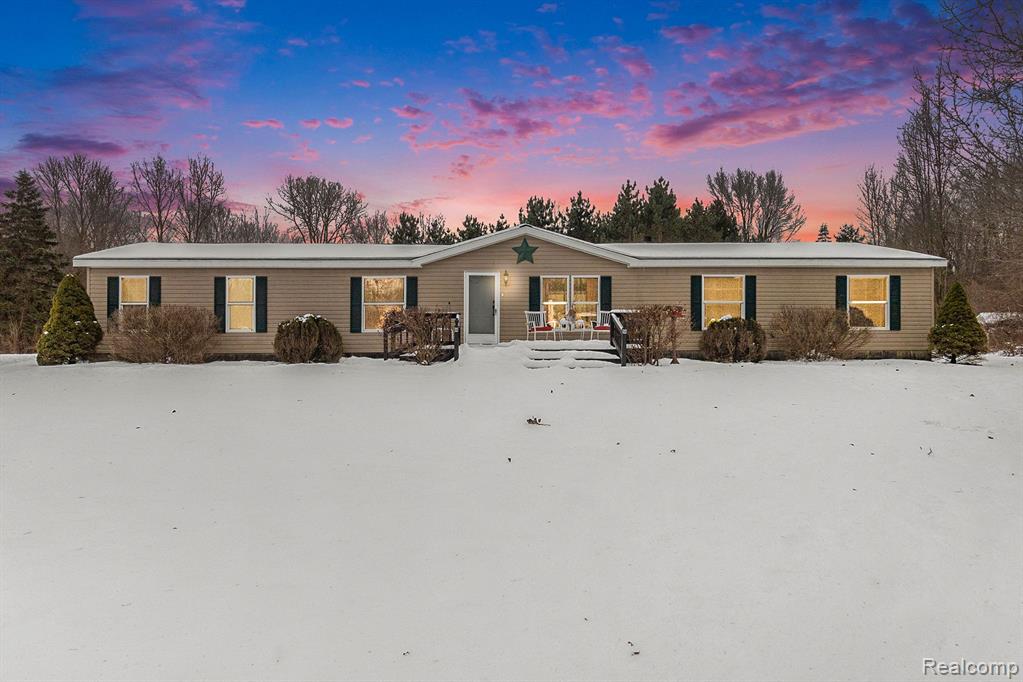2400 Rossman Road Caro, MI 48723 - Photo 2 of 39