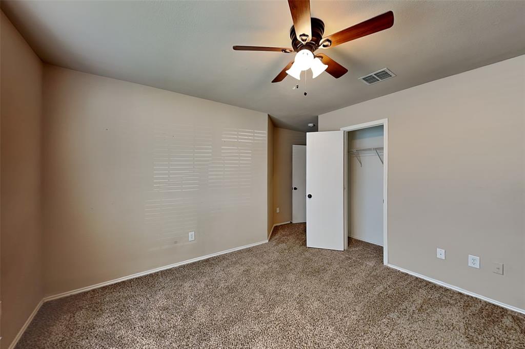 5561 Spring Ridge Drive Watauga, TX 76137 - Photo 12 of 22