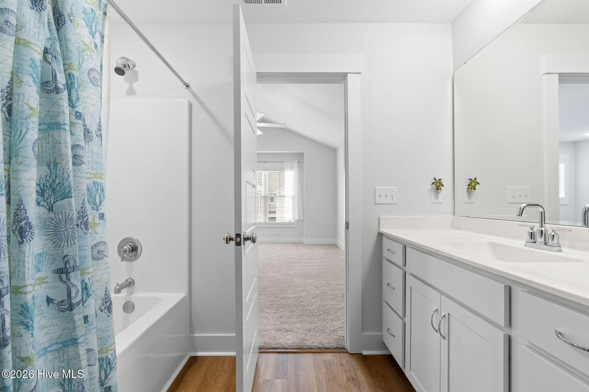 8239 Paramount Point Winnabow, NC 28479 - Photo 17 of 29 Primary Bathroom