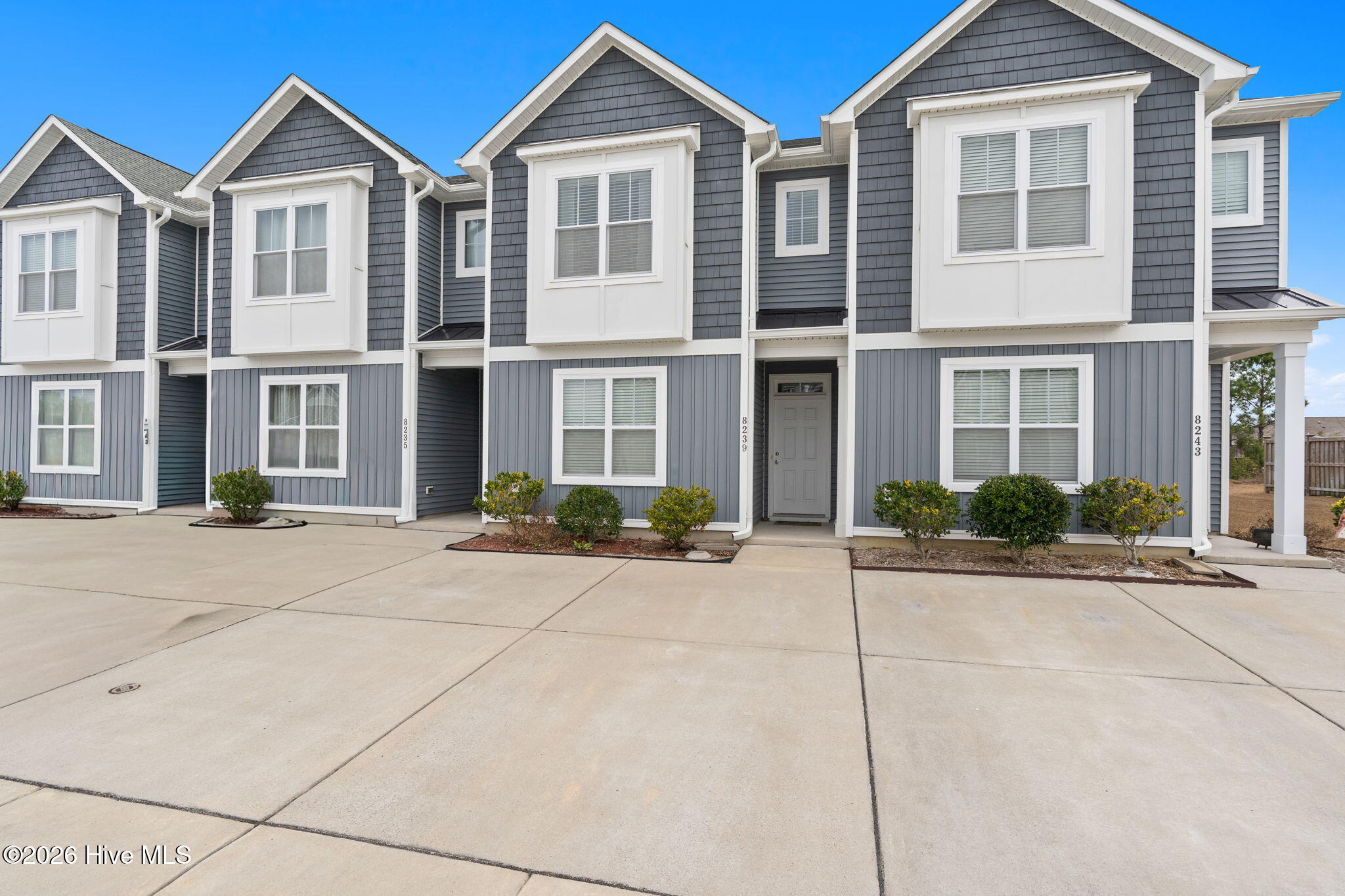 8239 Paramount Point Winnabow, NC 28479 - Photo 1 of 29 Outside view