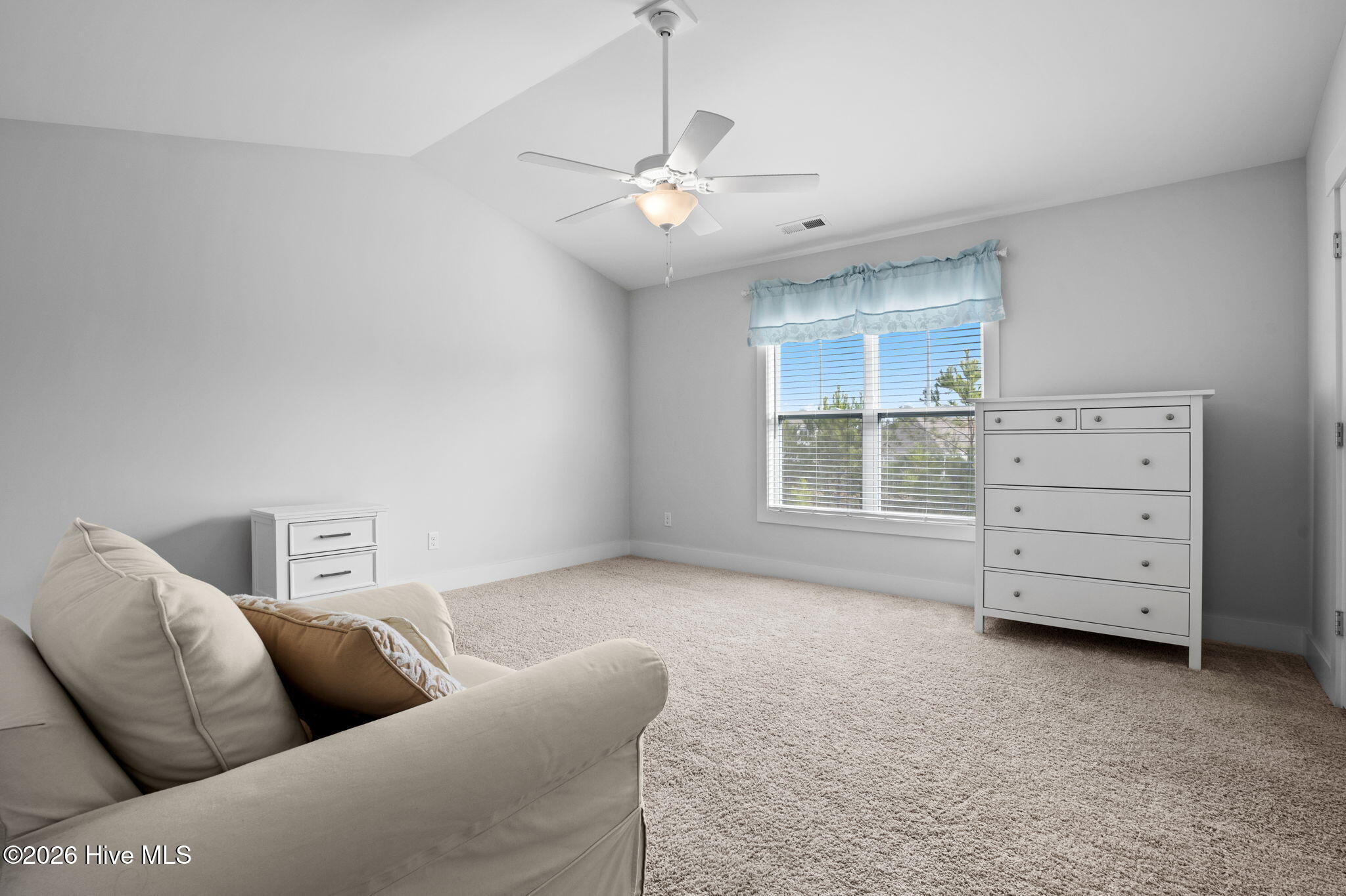 8239 Paramount Point Winnabow, NC 28479 - Photo 21 of 29 2nd Upstairs bedroom
