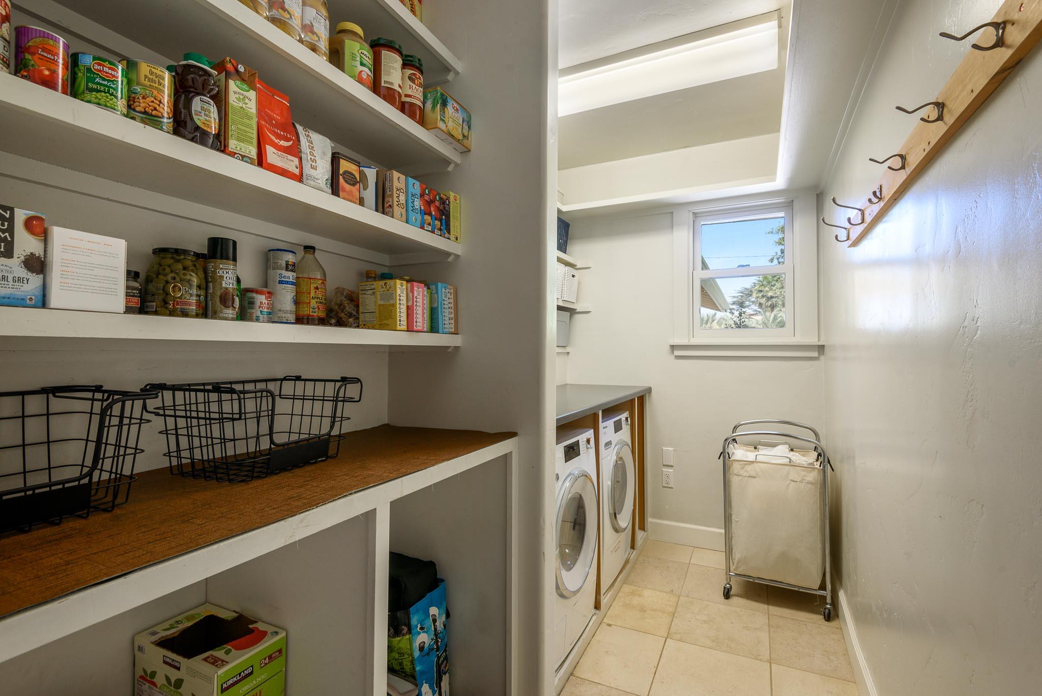 3965 Foothill Road, Unit B Santa Barbara, CA 93110 - Photo 9 of 29 Laundry