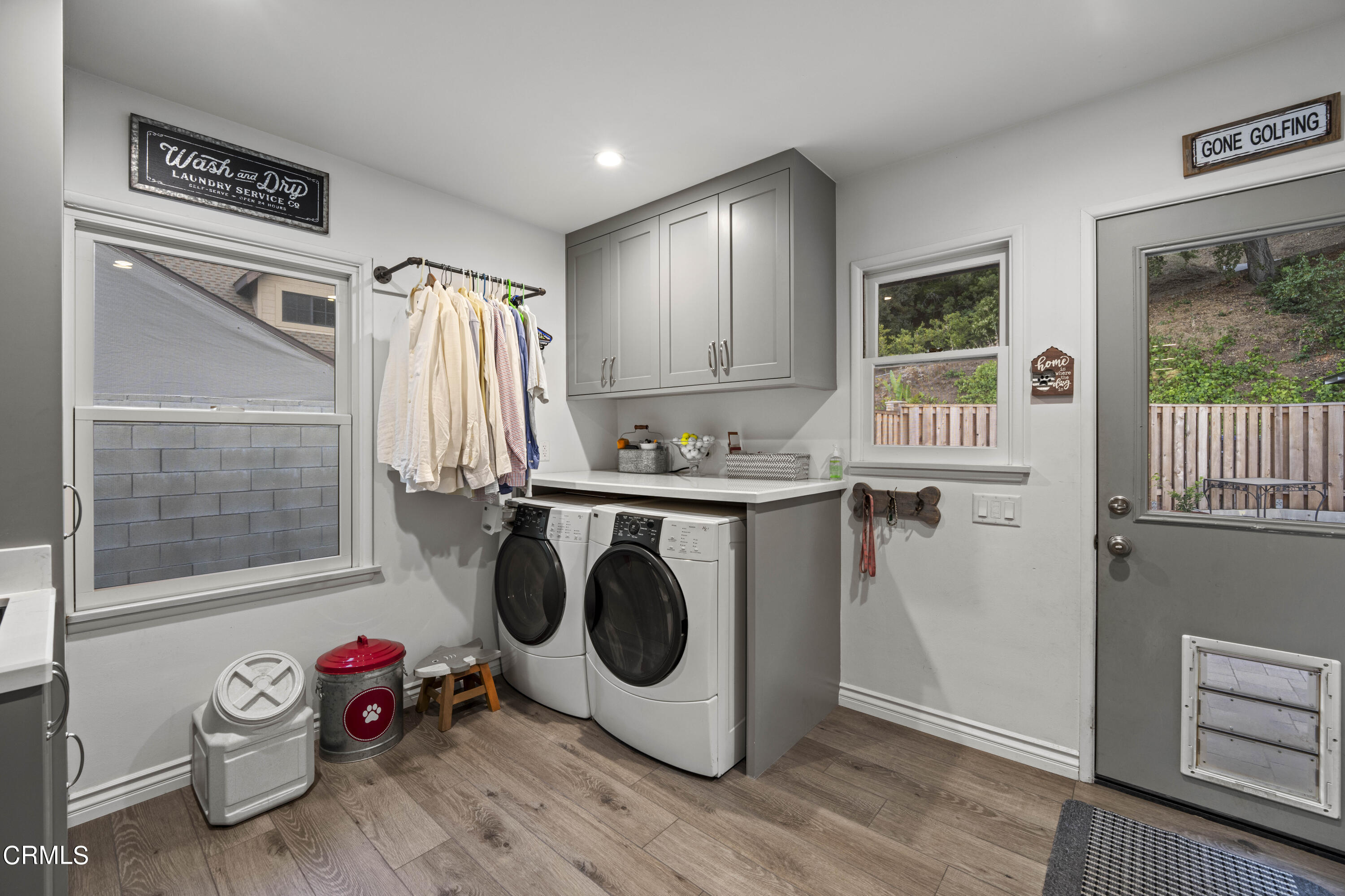 332 Mesa Lila Road Glendale, CA 91208 - Photo 6 of 24 DSC00669