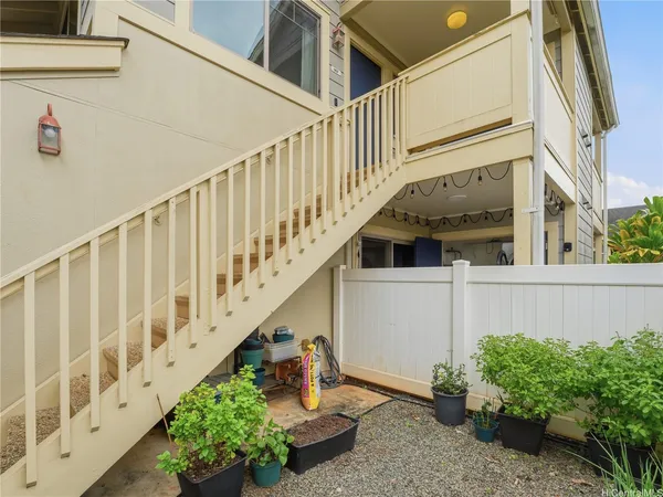 $599,000 | 95-976 Ukuwai Street, Unit 907, Mililani, HI 96789