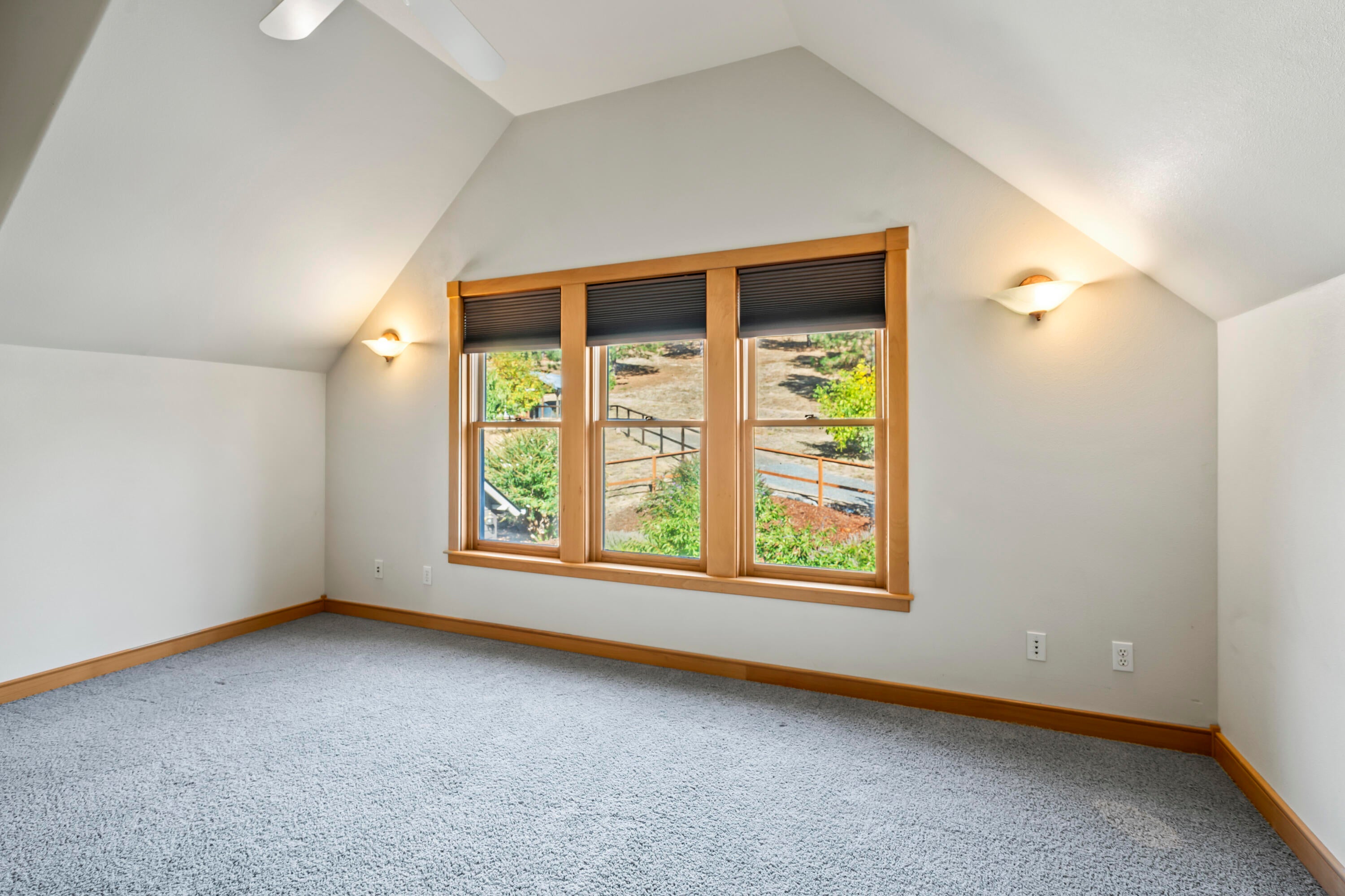 3062 Anderson Creek Road Talent, OR 97540 - Photo 20 of 41 3062 Anderson Ck Rd - 20