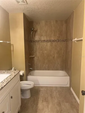 $320,000 | 3651 Oakdale Circle, Unit 201, Oviedo, FL 32765