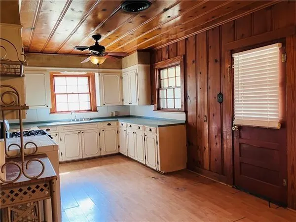 $79,900 | 120 East Barbin Street, Marksville, LA 71351