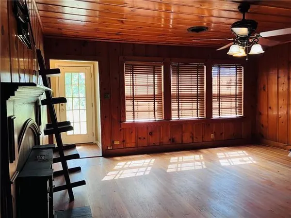 $79,900 | 120 East Barbin Street, Marksville, LA 71351