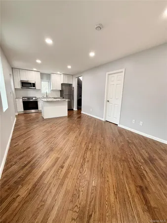 $3,300 | 19 Lee Avenue, Unit 2, Stony Point, NY 10980