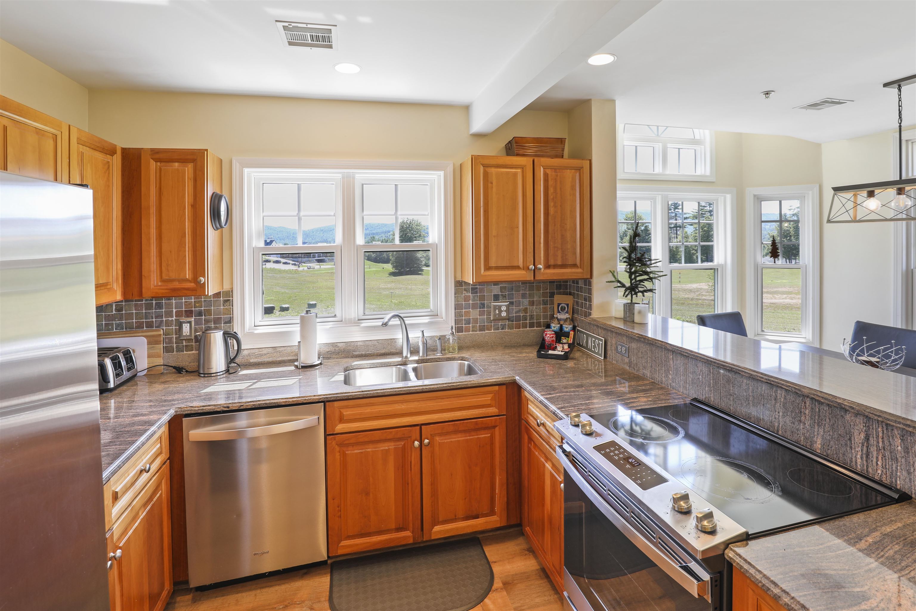 55 Lafayette Road, Unit 2 Thornton, NH 03285 - Photo 6 of 26
