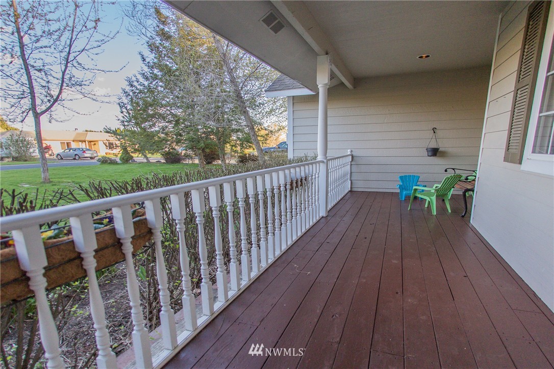4792 Joey Road Northeast Moses Lake, WA 98837 - Photo 2 of 25 Gallery Image 2