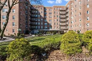 $155,000 | 84-50 169th Street, Unit 418 | Jamaica Hills