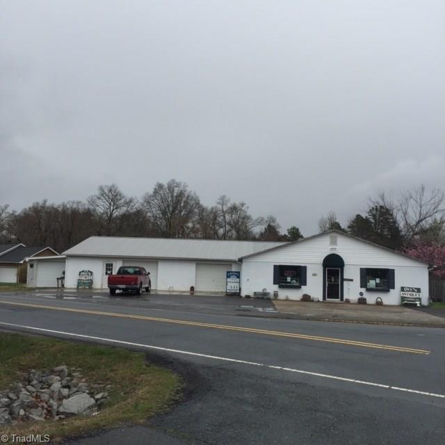 733 Greenhill Road Mocksville, NC 27028 - Photo 4 of 6 Gallery Image 4