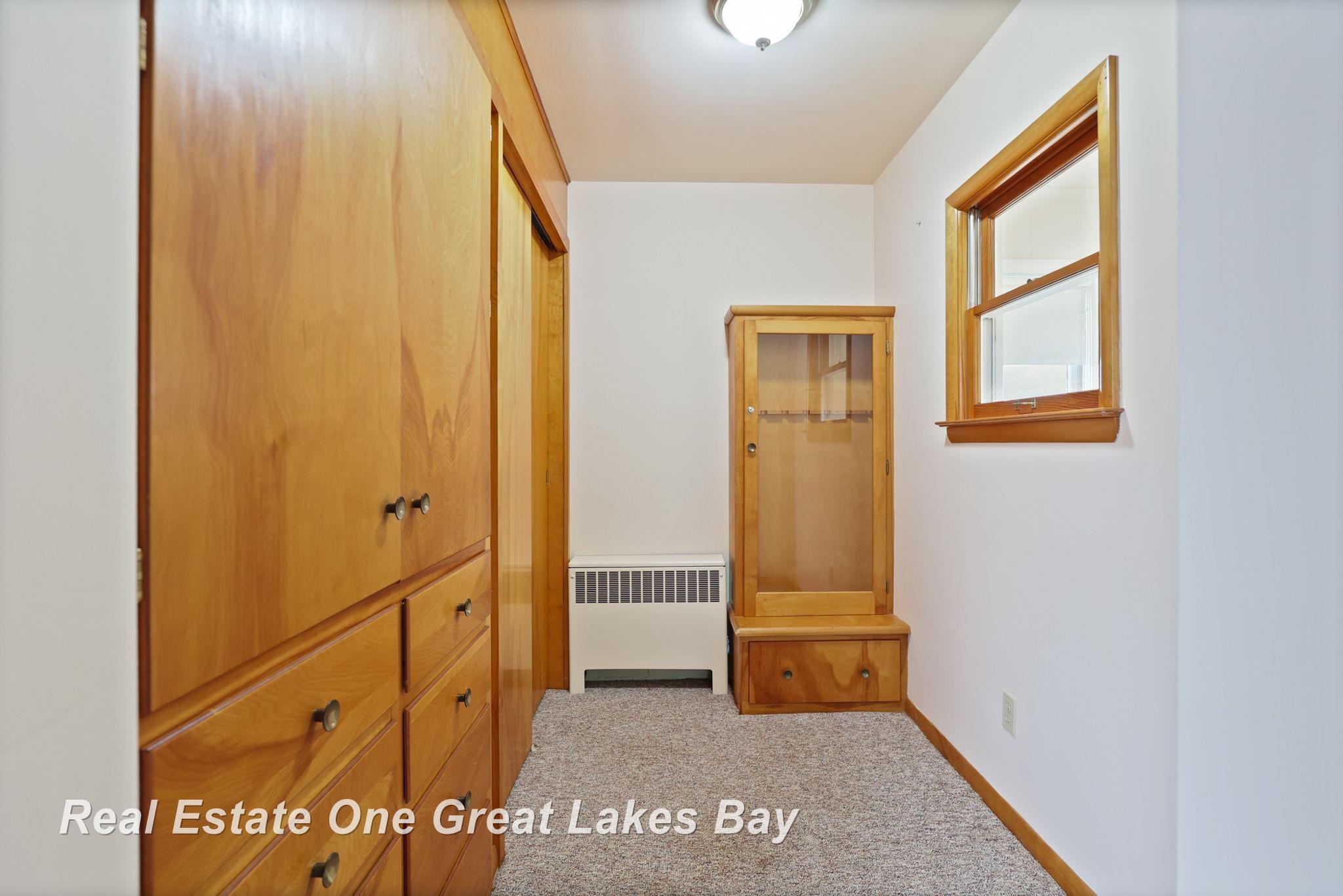 4060 Dickerson Road Akron, MI 48701 - Photo 13 of 62