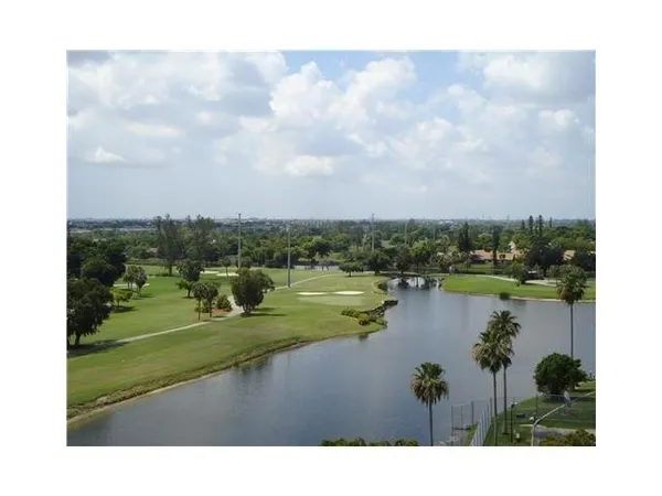 $1,650 | 4164 Inverrary Drive, Unit 806, Lauderhill, FL 33319