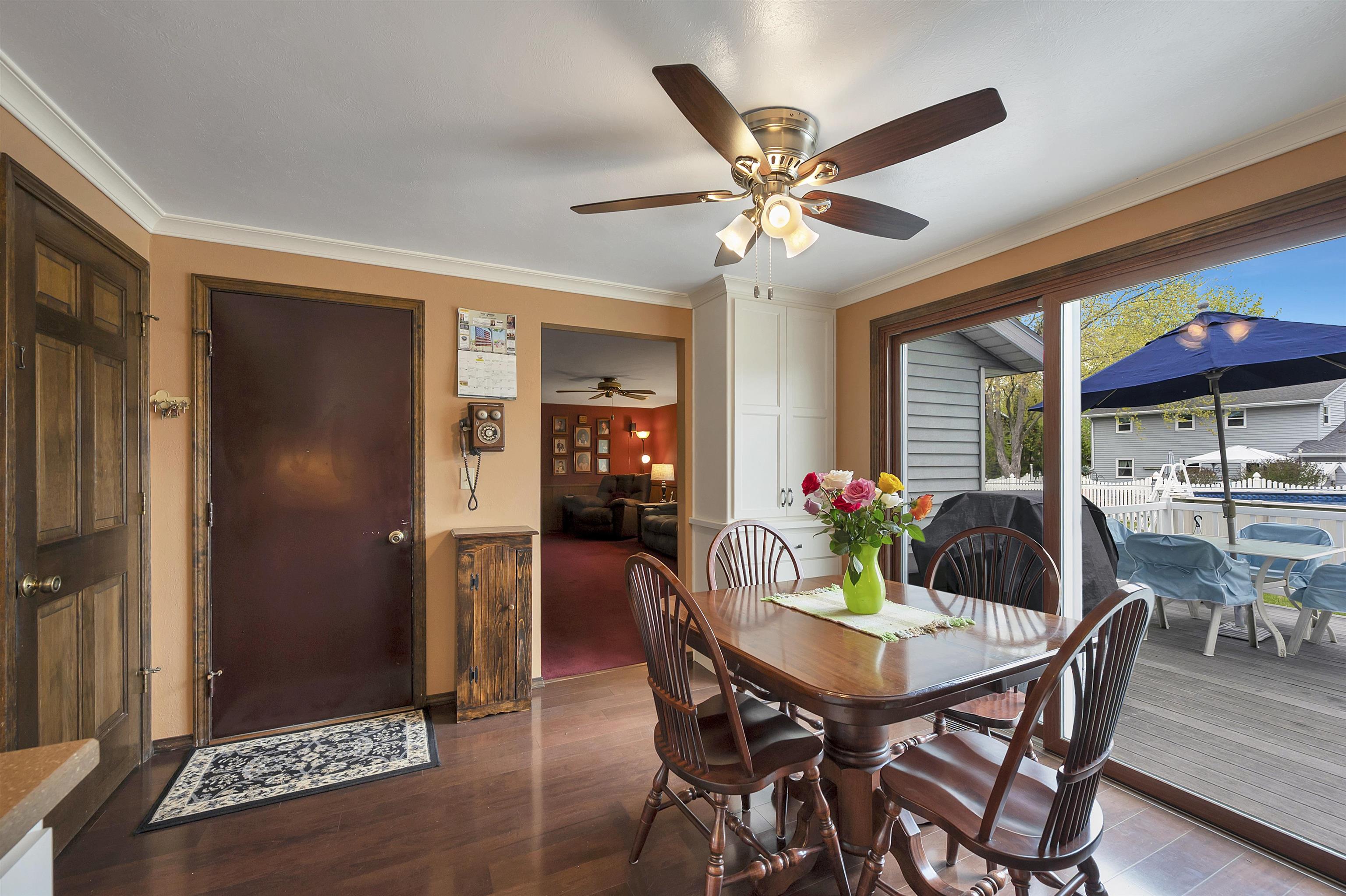 413 South Good Hope Road De Pere, WI 54115 - Photo 24 of 58
