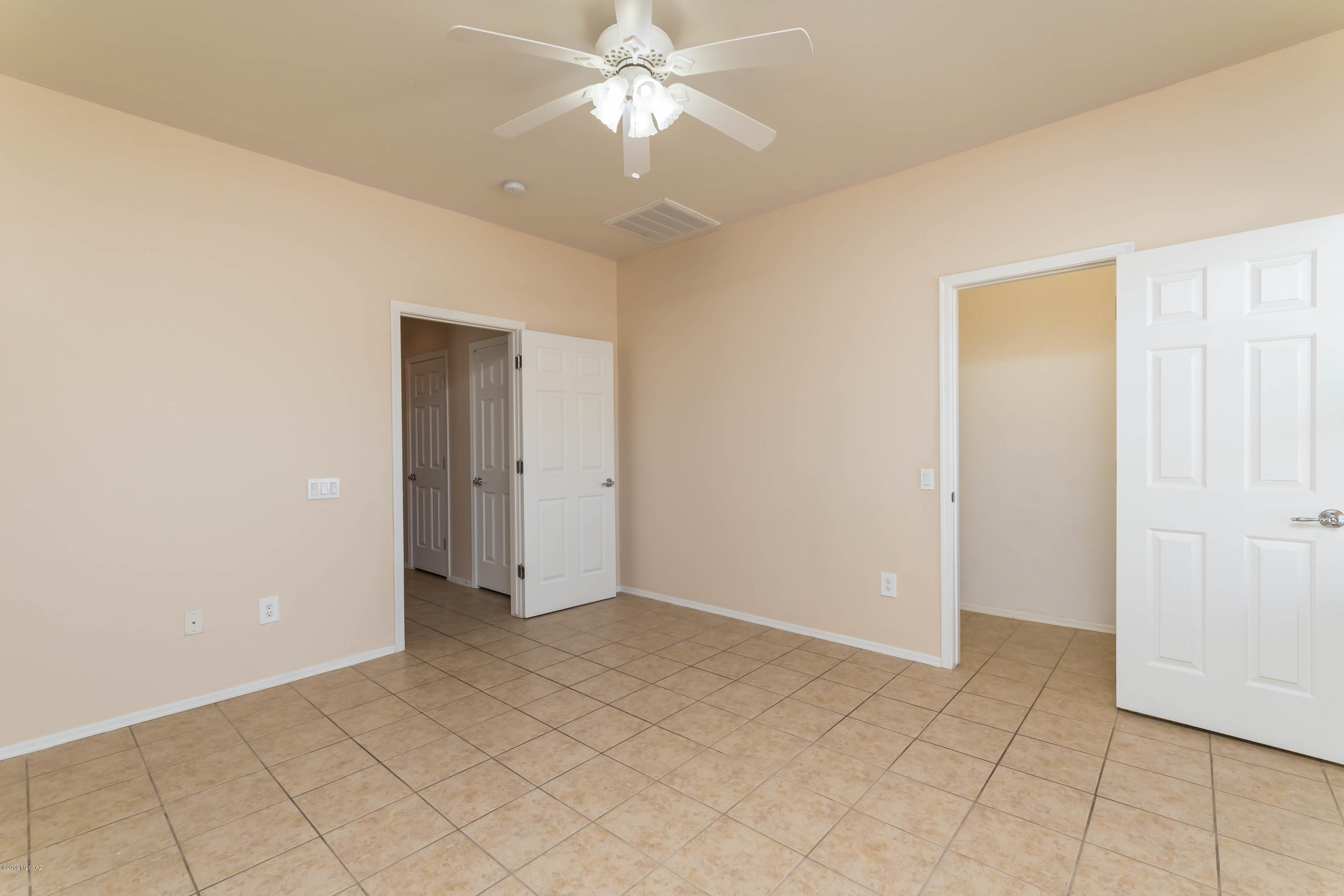 21060 East Reunion Road Red Rock, AZ 85145 - Photo 12 of 34