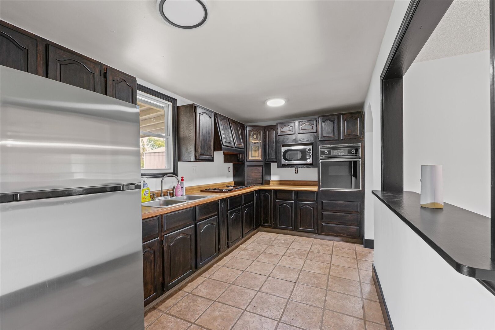 2302 East Perkins Road Urbana, IL 61802 - Photo 12 of 33 Gallery Image 12