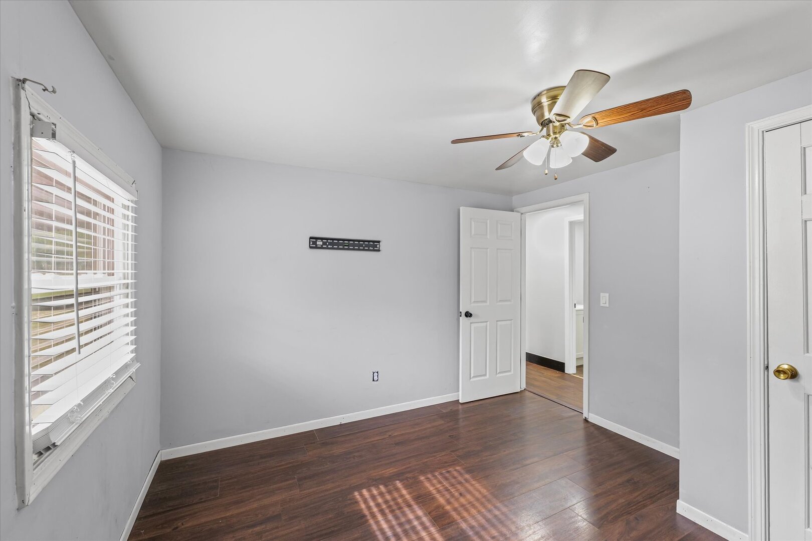 2302 East Perkins Road Urbana, IL 61802 - Photo 21 of 33 Gallery Image 21