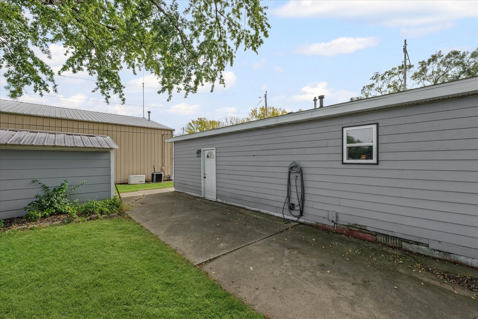 2302 East Perkins Road Urbana, IL 61802 - Photo 29 of 33 Gallery Image 29