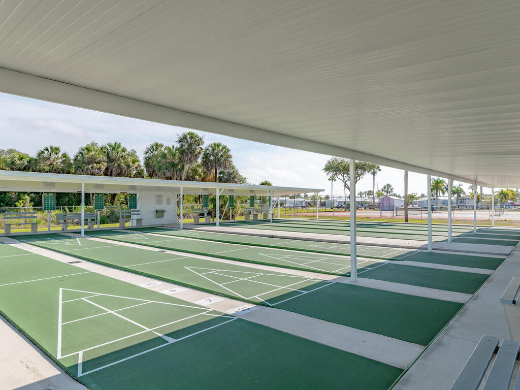 2 Jade Drive Naples, FL 34114 - Photo 37 of 44