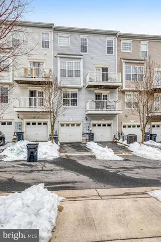 $453,099 | 4112 Potomac Highlands Circle, Triangle, VA 22172