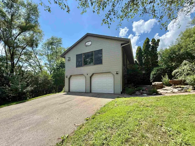 $430,000 | 3029 Ruger Avenue, Janesville, WI 53546