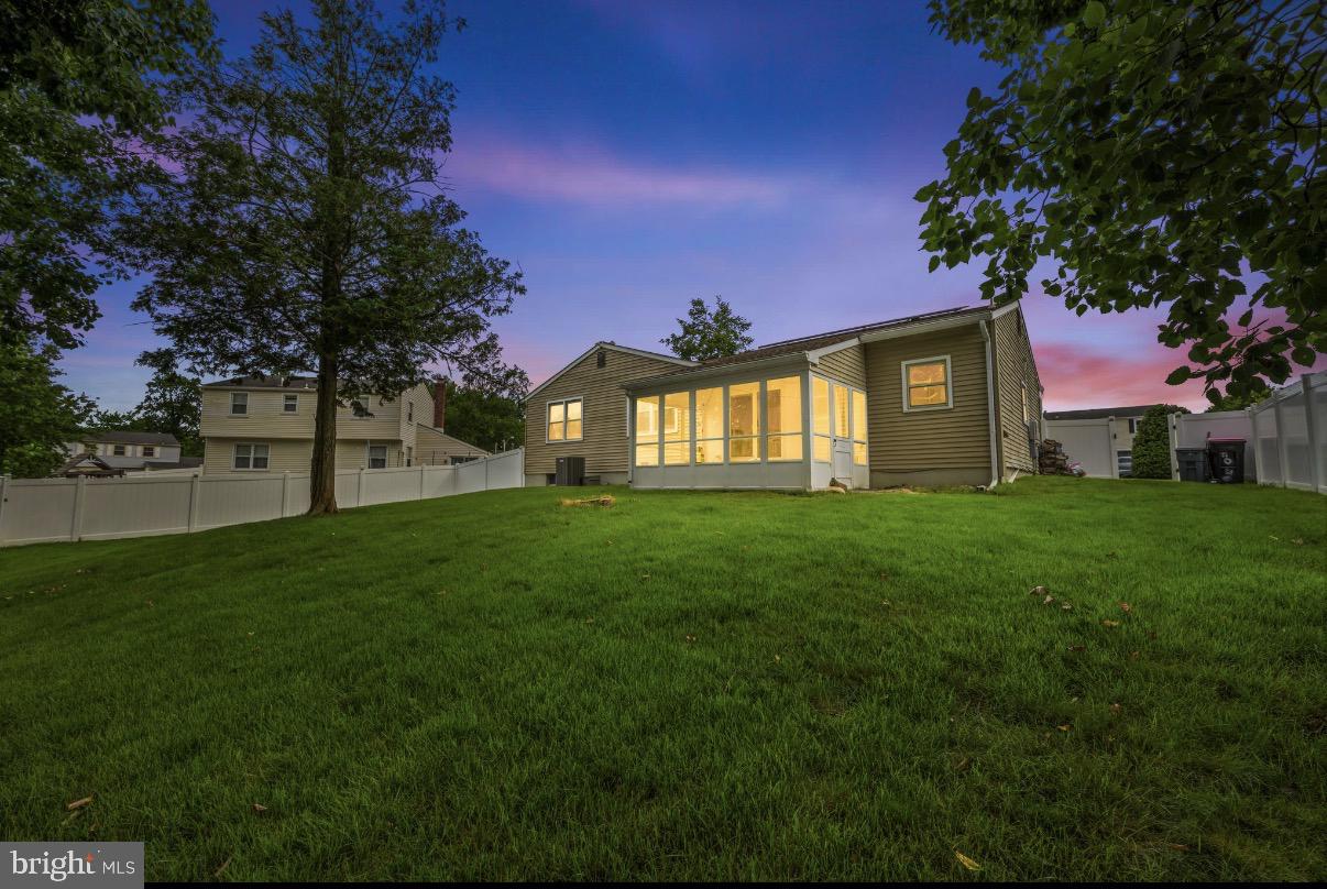 1 Hamilton Drive Clementon, NJ 08021 - Photo 7 of 30