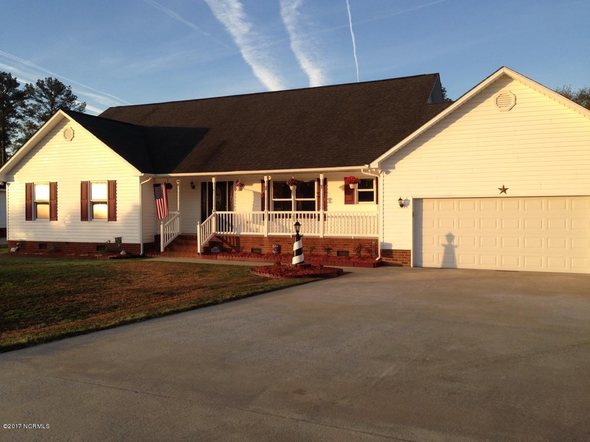 207 Raccoon Run Washington, NC 27889 - Photo 1 of 43 Front
