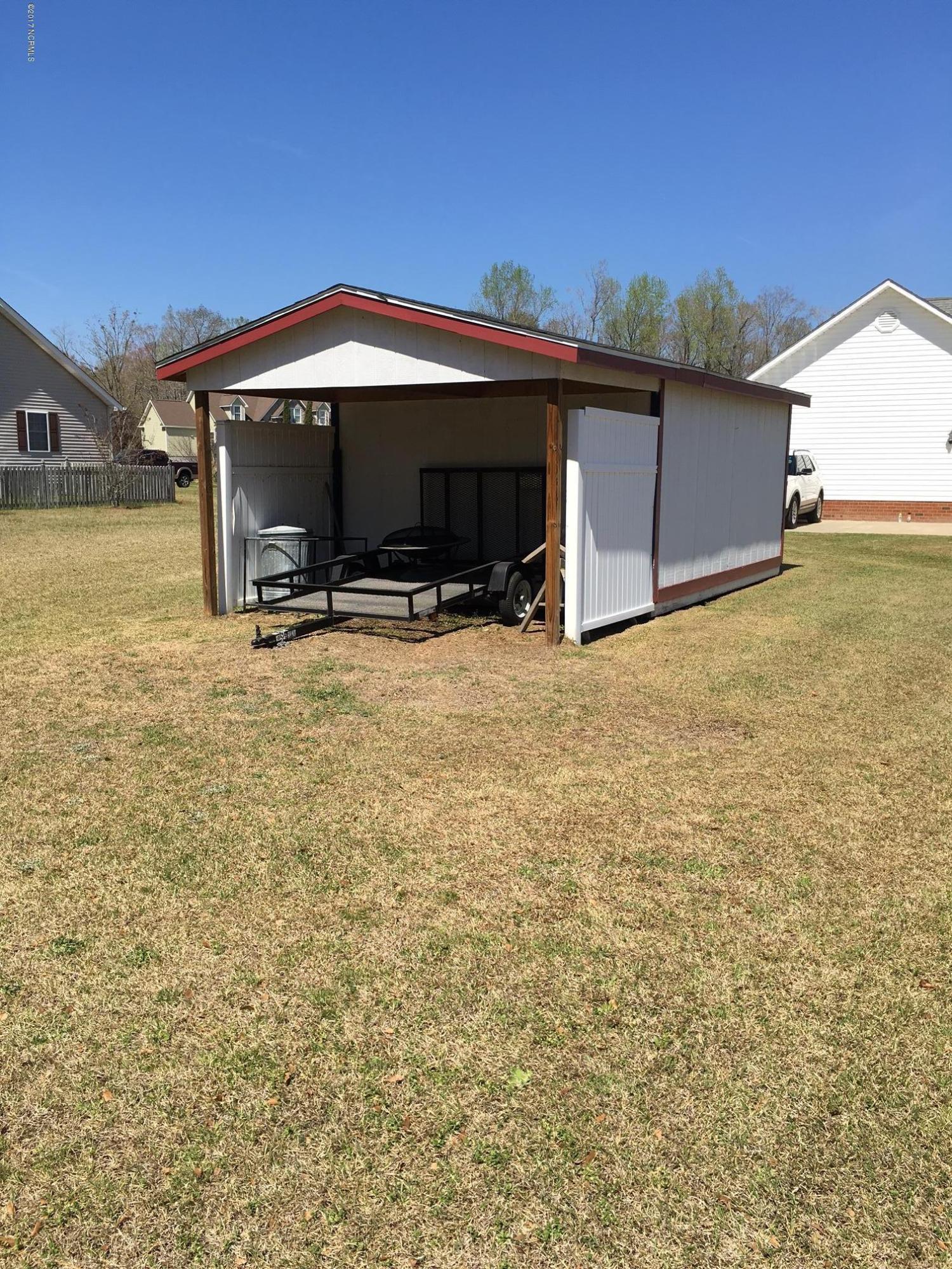 207 Raccoon Run Washington, NC 27889 - Photo 40 of 43 Storage Building