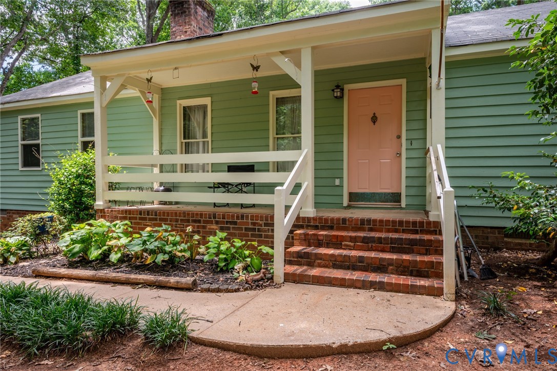 1460 Stokes Station Road Goochland, VA 23063 - Photo 2 of 23