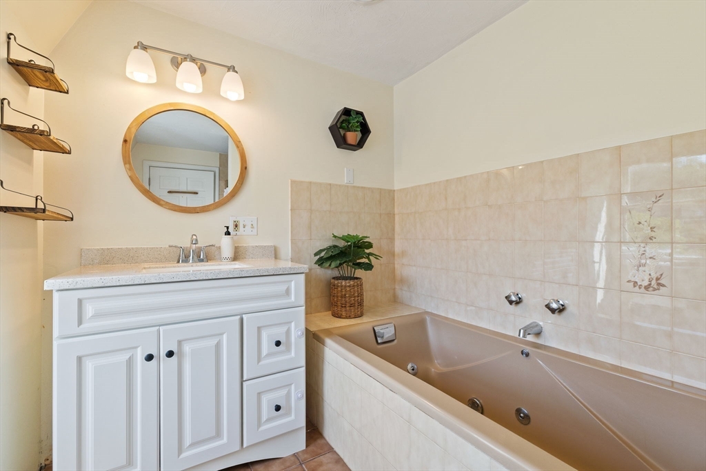 4 Indian Brook Road Ashland, MA 01721 - Photo 24 of 42