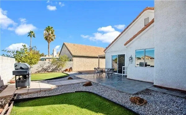 $429,900 | 2108 Running River Road, Henderson, NV 89074