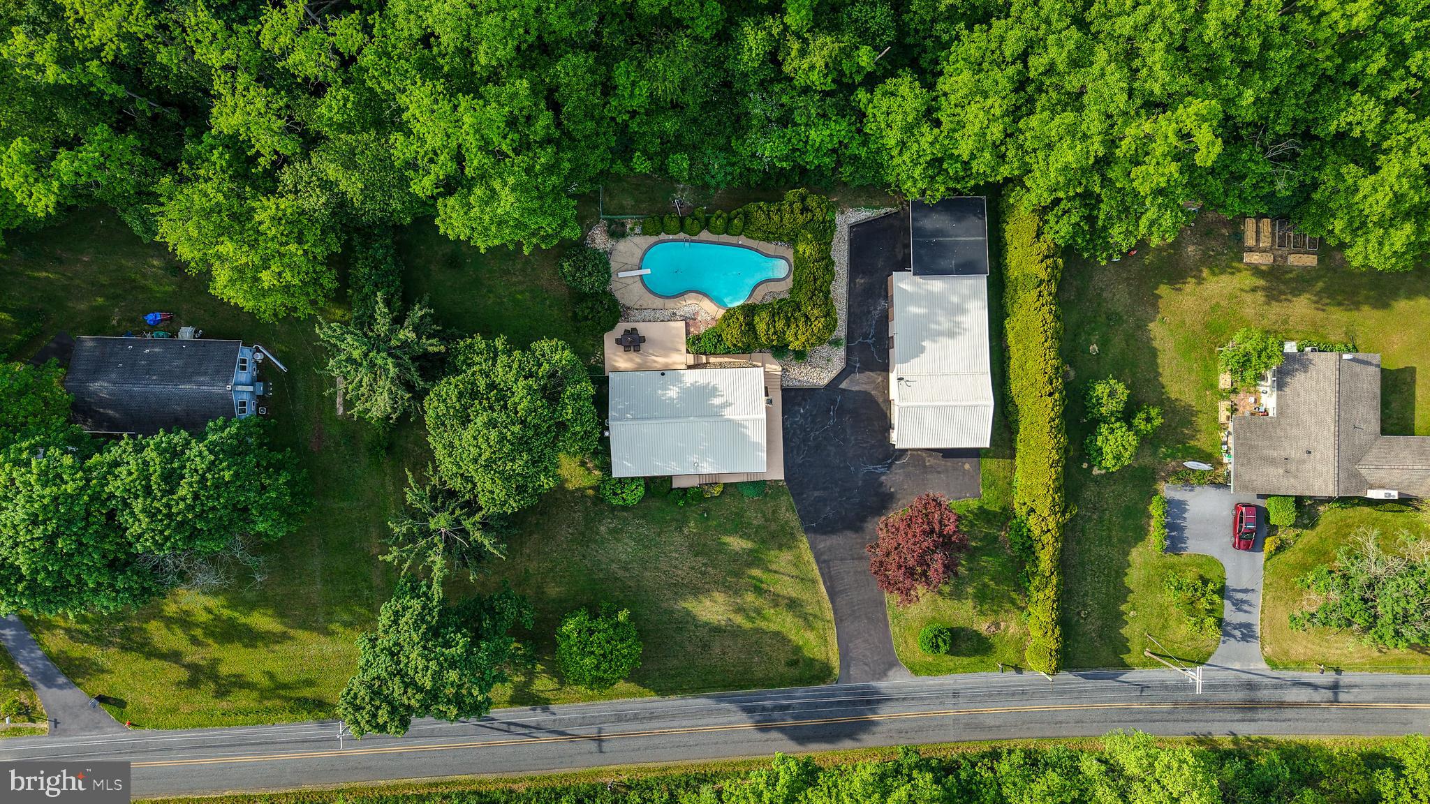 669 Summer Mountain Road Bernville, PA 19506 - Photo 13 of 48