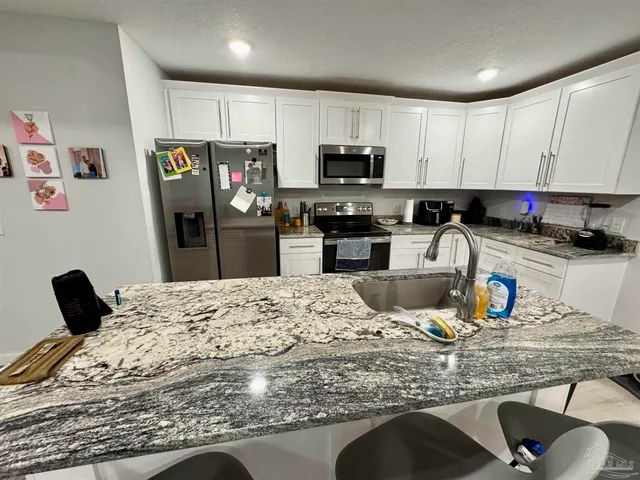 $2,000 | 8720 Fowler Avenue, Pensacola, FL 32534