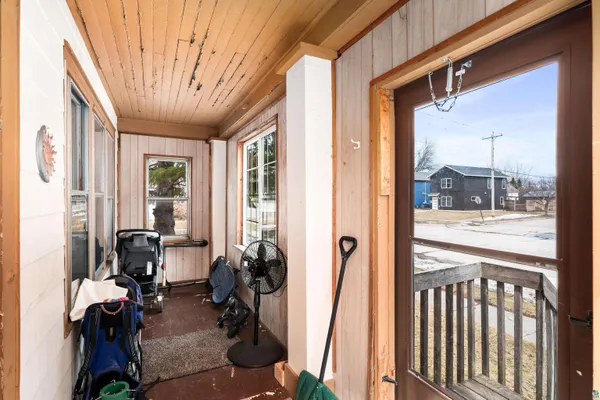 $284,900 | 301 South 59th Avenue West, Duluth, MN 55807