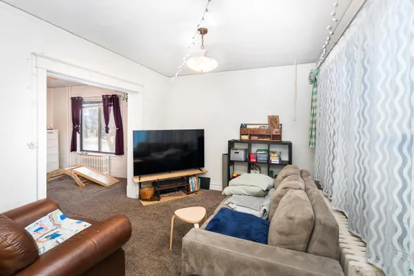 $284,900 | 301 South 59th Avenue West, Duluth, MN 55807