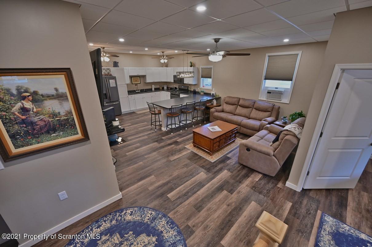 303 Main Street Nicholson, PA 18446 - Photo 16 of 98