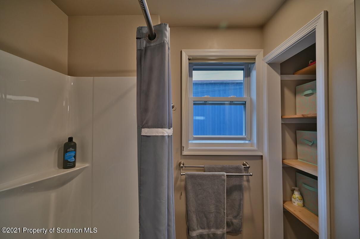 303 Main Street Nicholson, PA 18446 - Photo 24 of 98