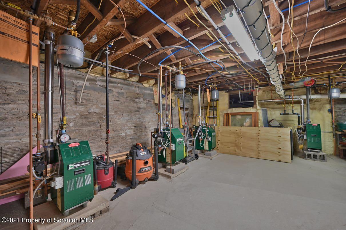 303 Main Street Nicholson, PA 18446 - Photo 28 of 98