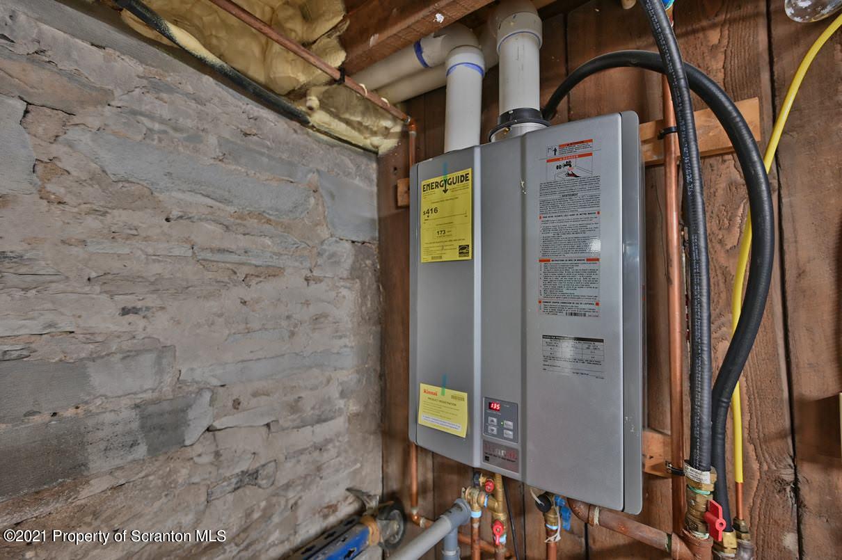 303 Main Street Nicholson, PA 18446 - Photo 34 of 98