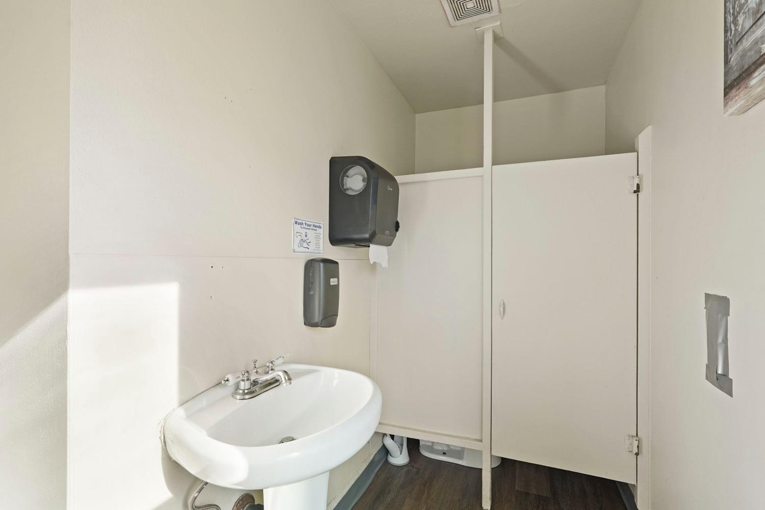 14144 Market Street Walnut Grove, CA 95690 - Photo 64 of 86