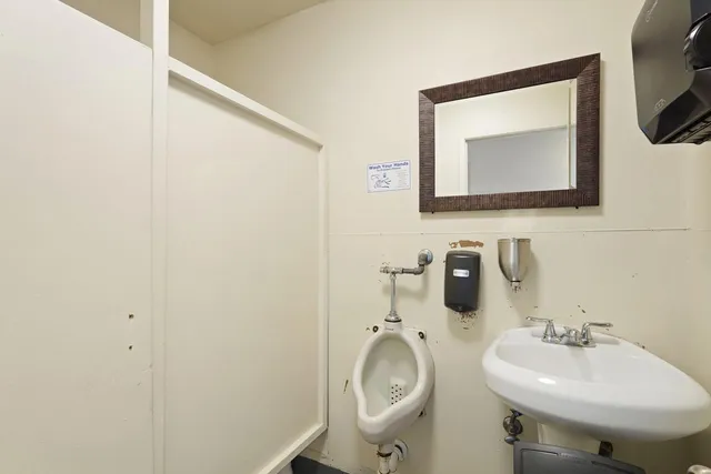 $750,000 | 14144 Market Street, Walnut Grove, CA 95690