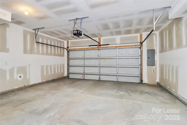 $3,200 | 707 Hoke Lane, Davidson, NC 28036